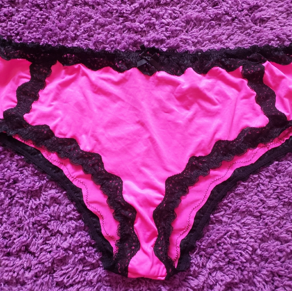 NWOT TORRID Cheeky Panty Sz 5
